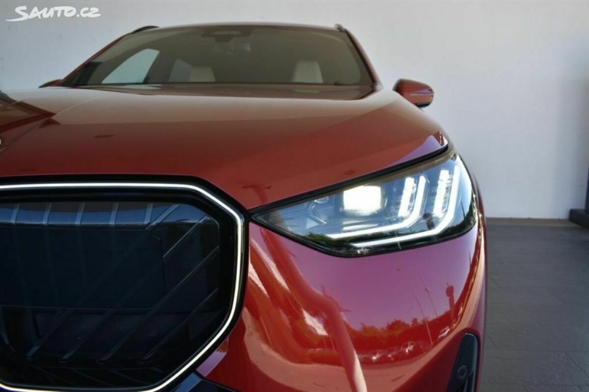 Fotografie vozu - klik pro zvětšení