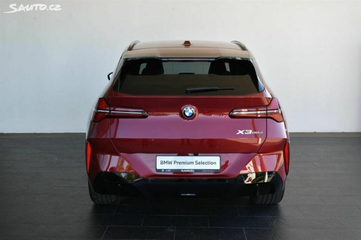 Fotografie vozu - klik pro zvětšení