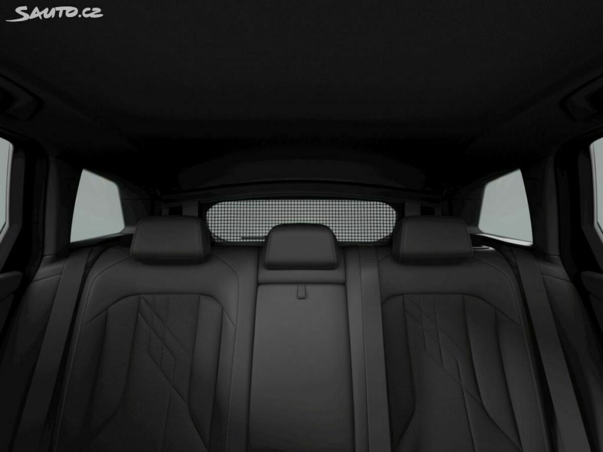 Fotografie vozu - klik pro zvětšení