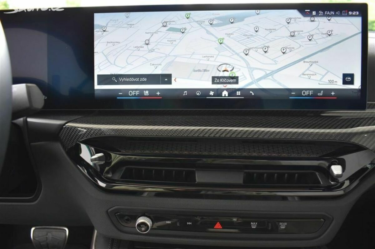 Fotografie vozu - klik pro zvětšení