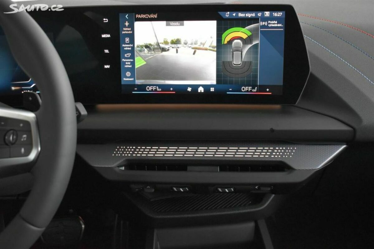 Fotografie vozu - klik pro zvětšení