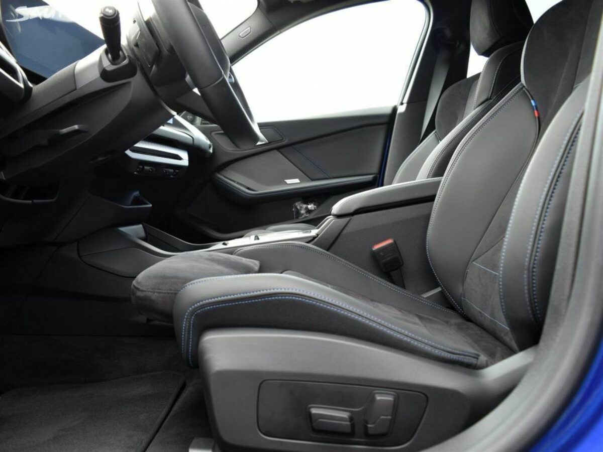 Fotografie vozu - klik pro zvětšení