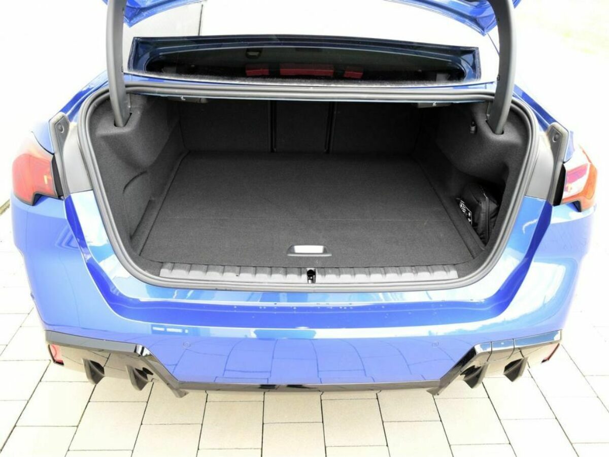 Fotografie vozu - klik pro zvětšení