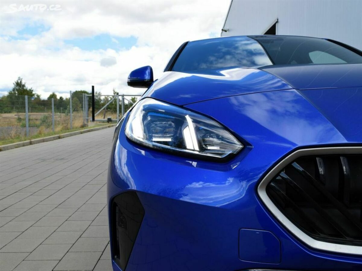 Fotografie vozu - klik pro zvětšení