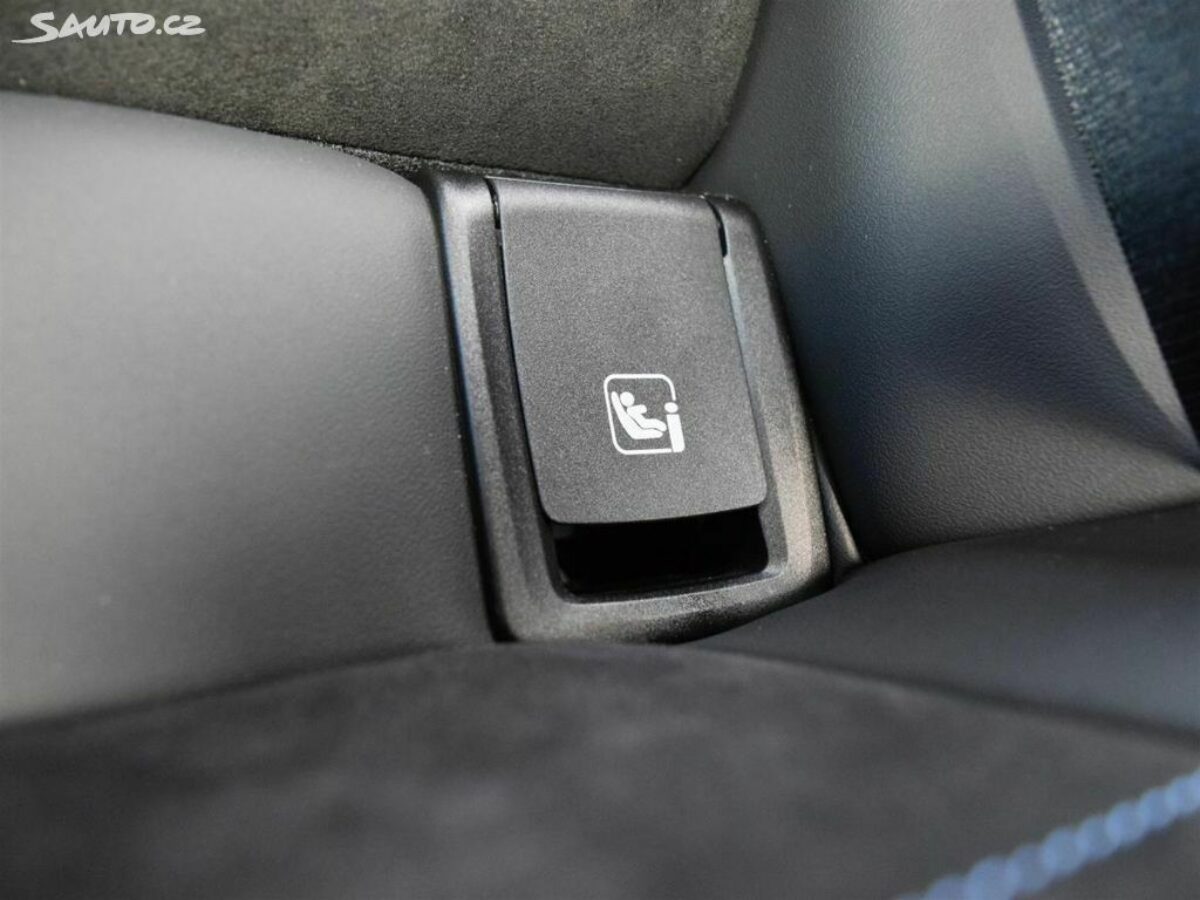 Fotografie vozu - klik pro zvětšení