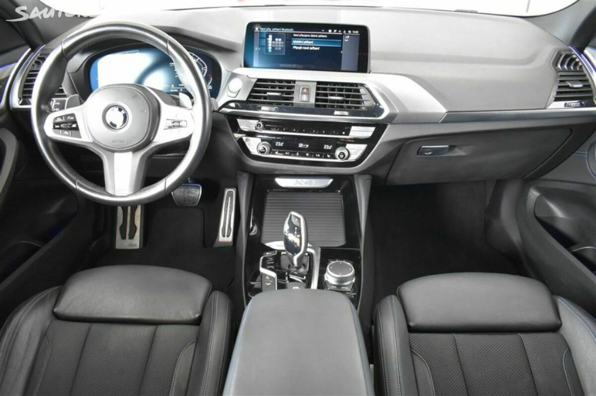 Fotografie vozu - klik pro zvětšení