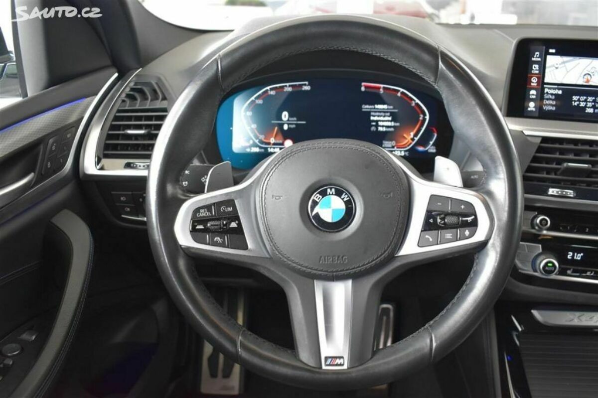 Fotografie vozu - klik pro zvětšení