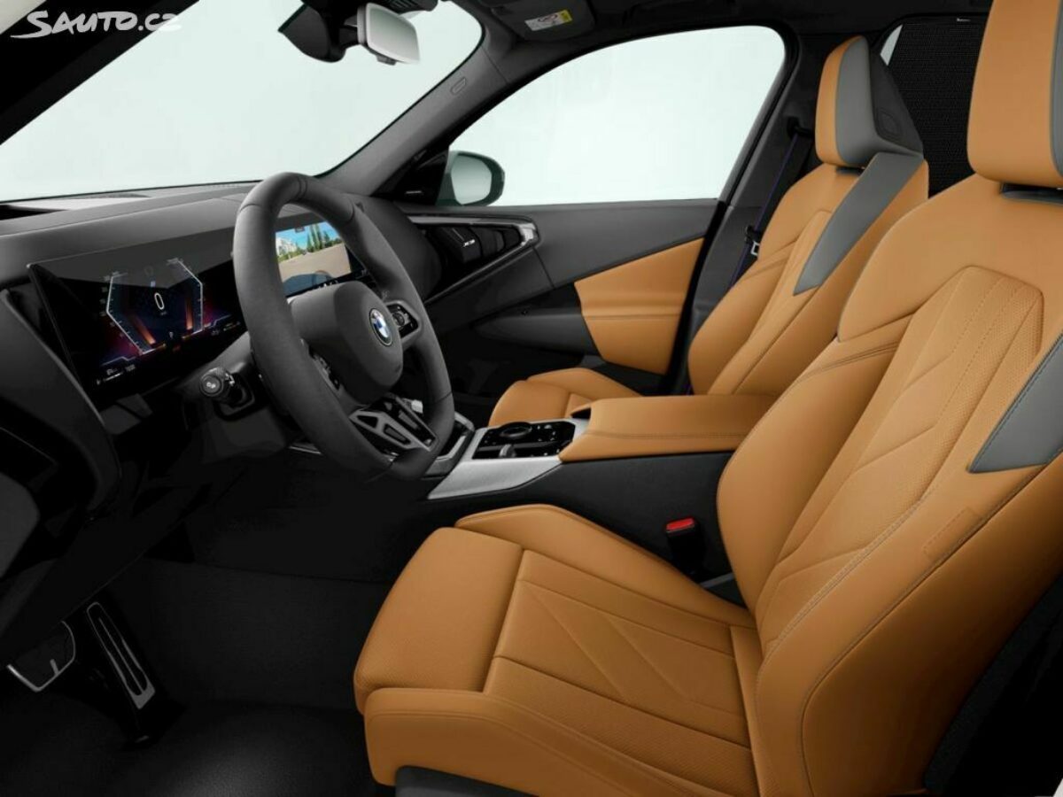 Fotografie vozu - klik pro zvětšení