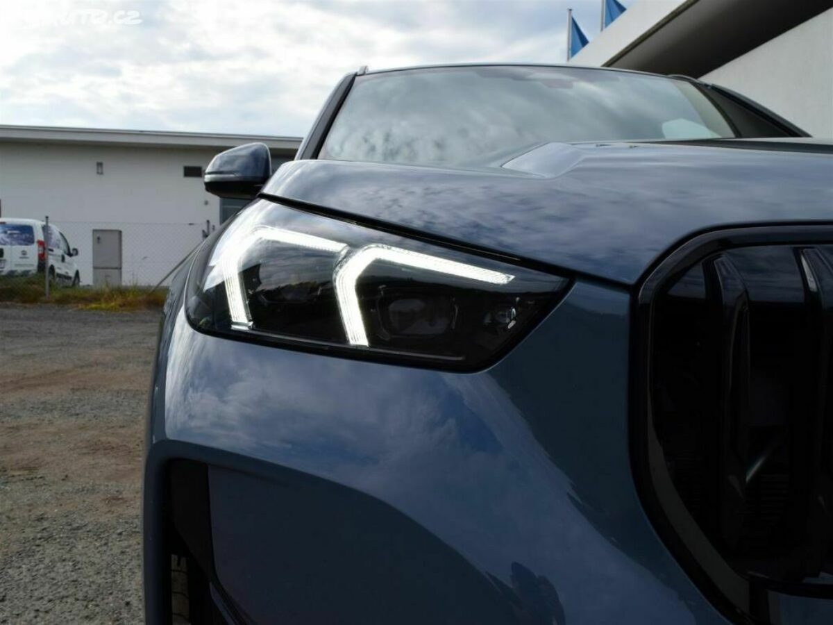 Fotografie vozu - klik pro zvětšení