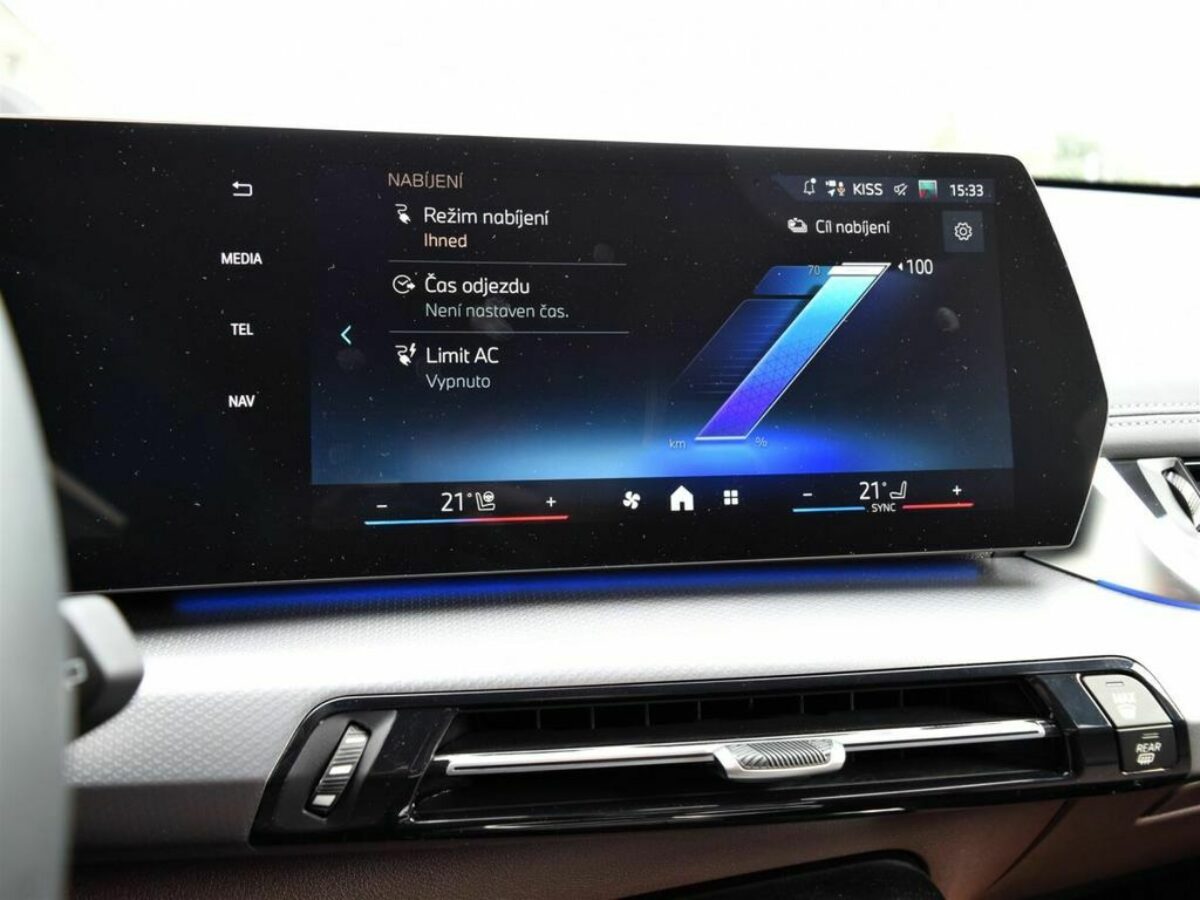 Fotografie vozu - klik pro zvětšení