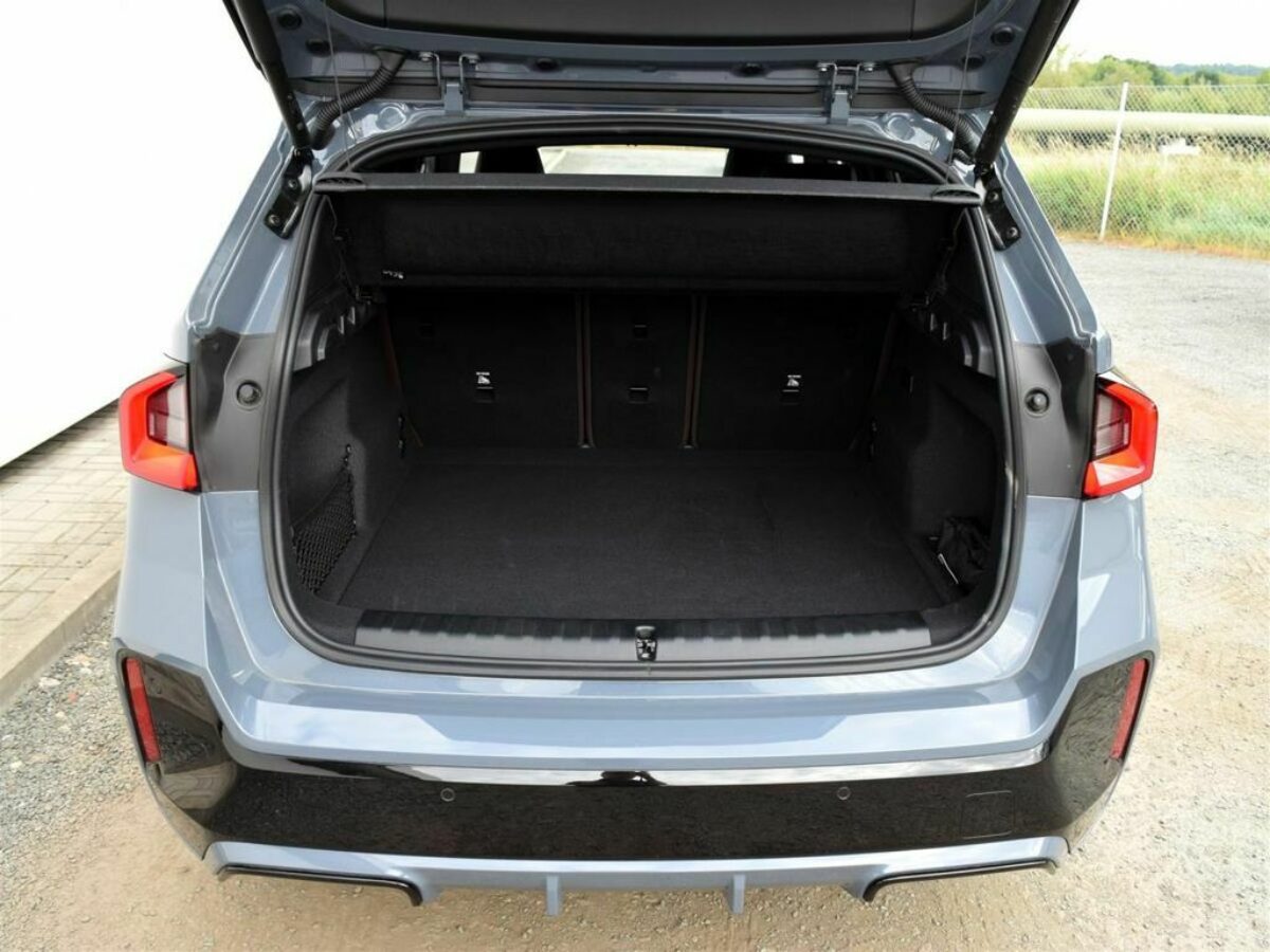 Fotografie vozu - klik pro zvětšení