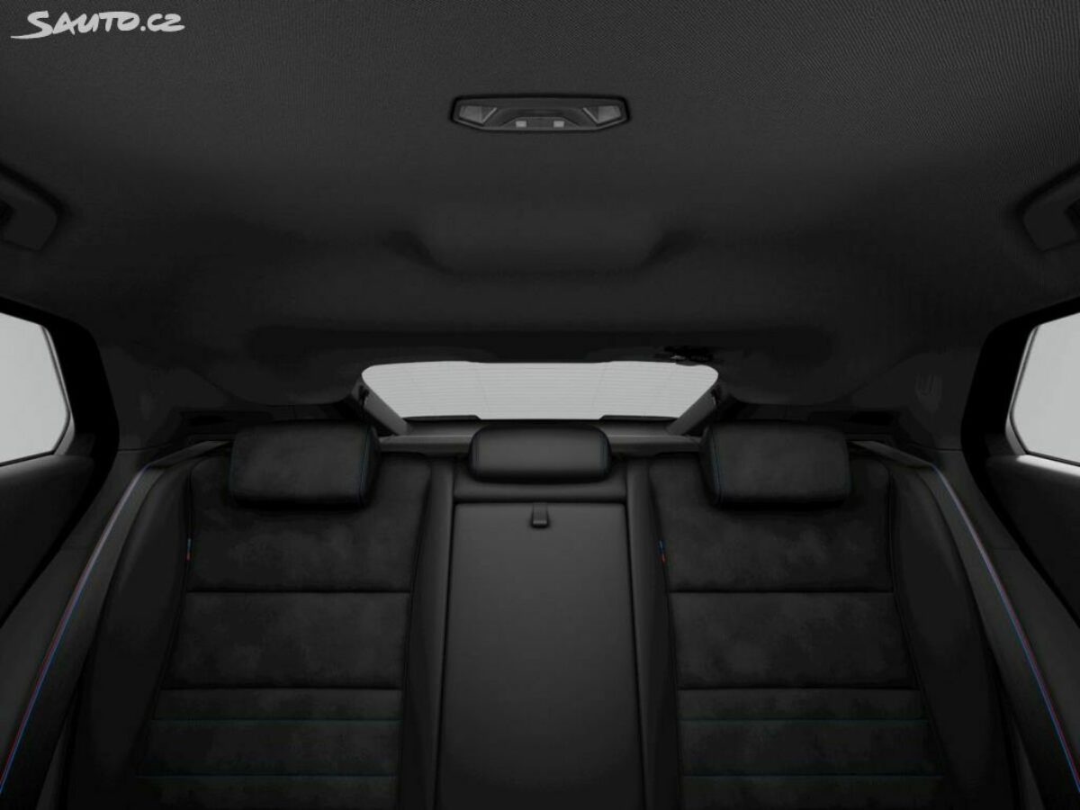 Fotografie vozu - klik pro zvětšení