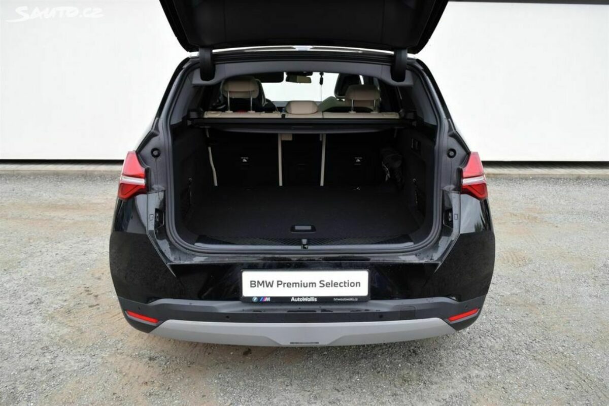 Fotografie vozu - klik pro zvětšení