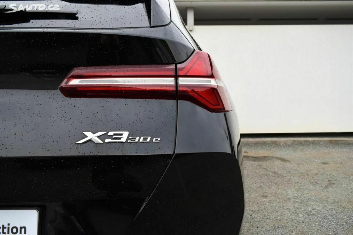 Fotografie vozu - klik pro zvětšení