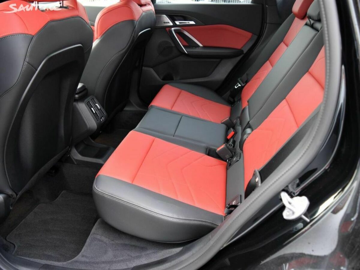 Fotografie vozu - klik pro zvětšení