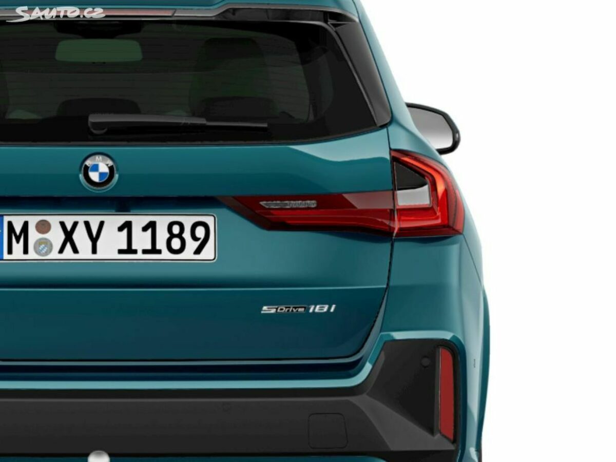 Fotografie vozu - klik pro zvětšení