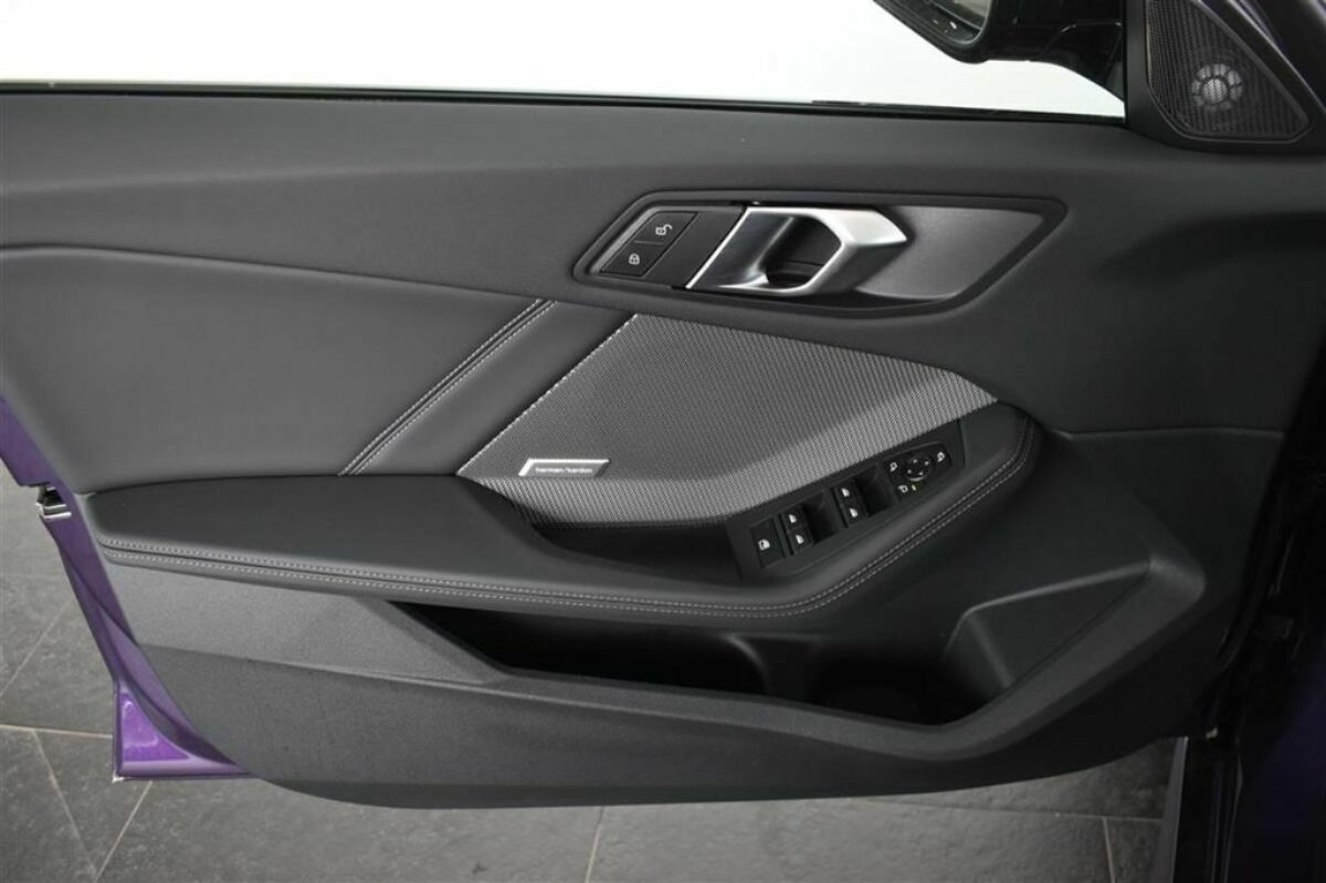 Fotografie vozu - klik pro zvětšení