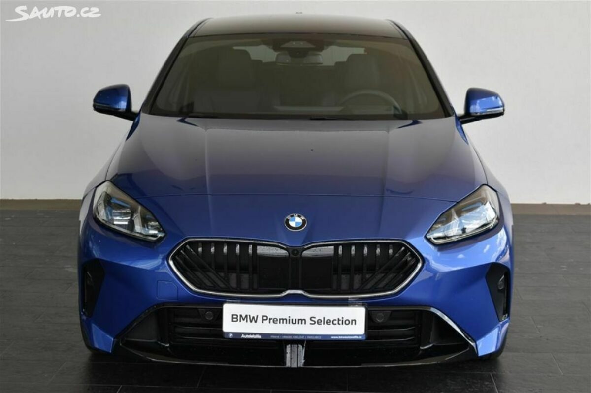 Fotografie vozu - klik pro zvětšení