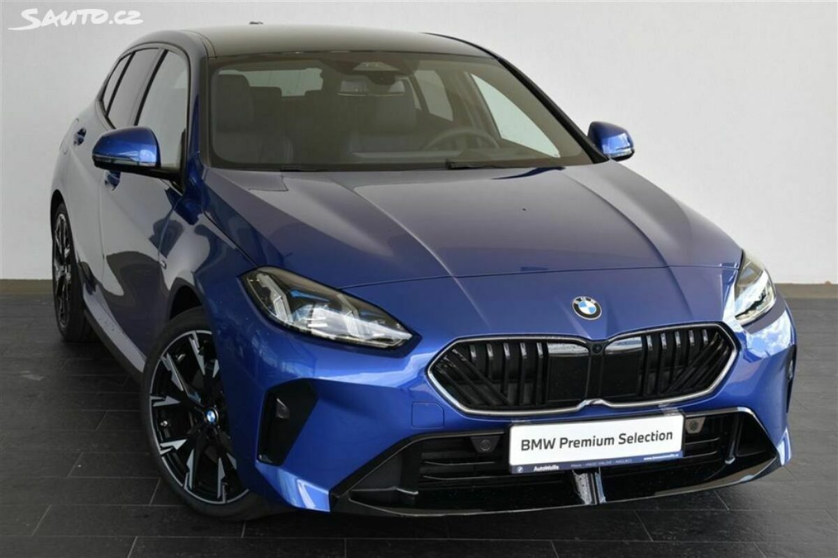 Fotografie vozu - klik pro zvětšení