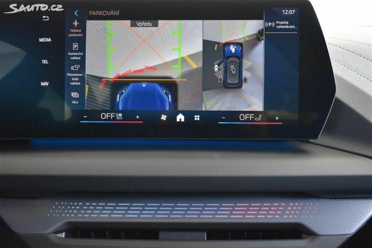 Fotografie vozu - klik pro zvětšení