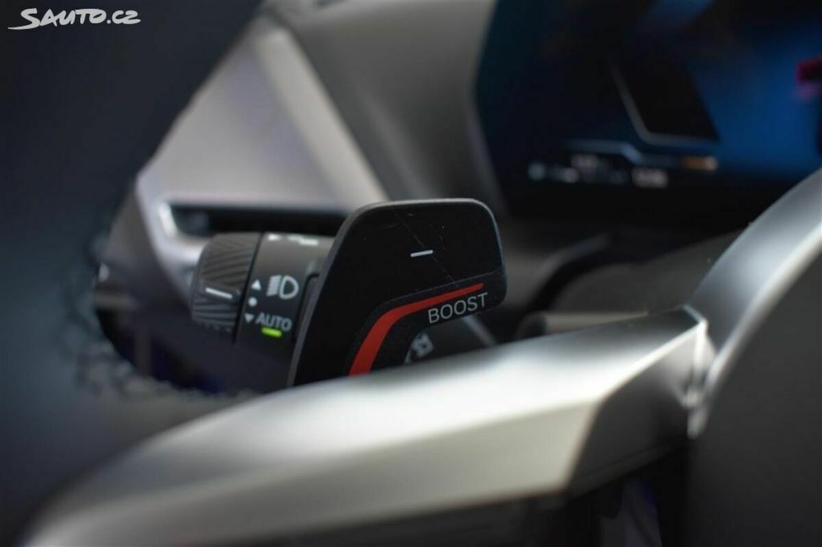 Fotografie vozu - klik pro zvětšení