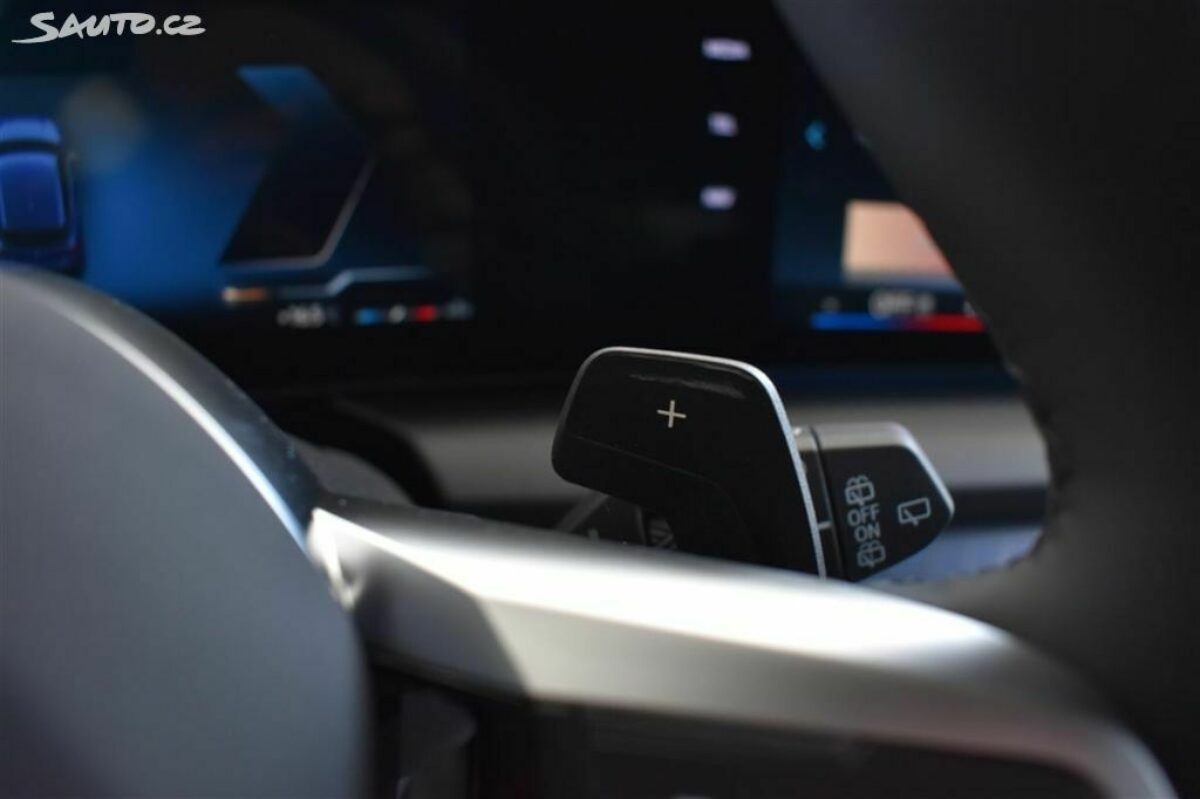 Fotografie vozu - klik pro zvětšení