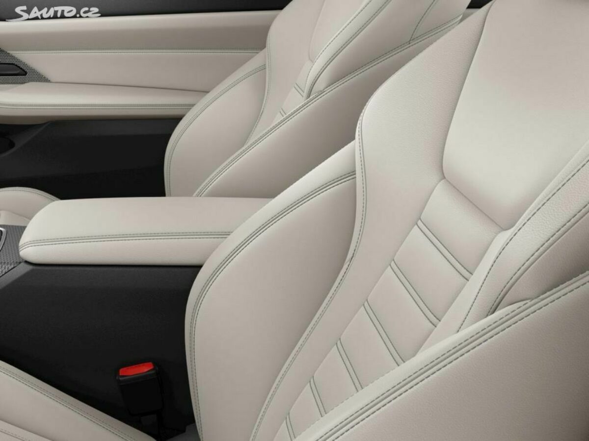 Fotografie vozu - klik pro zvětšení