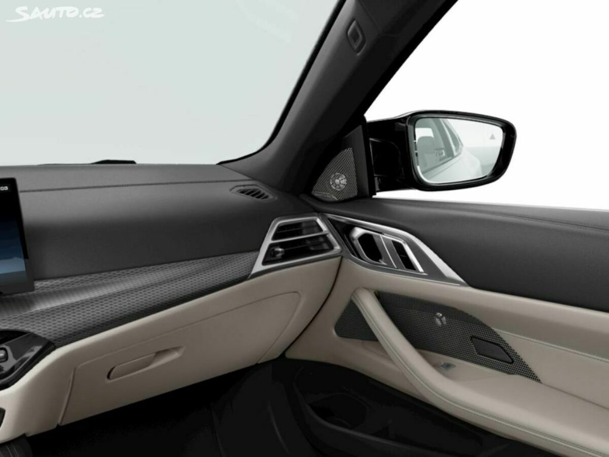 Fotografie vozu - klik pro zvětšení