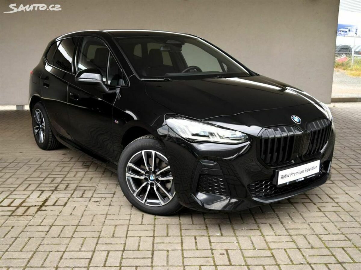 Fotografie vozu - klik pro zvětšení