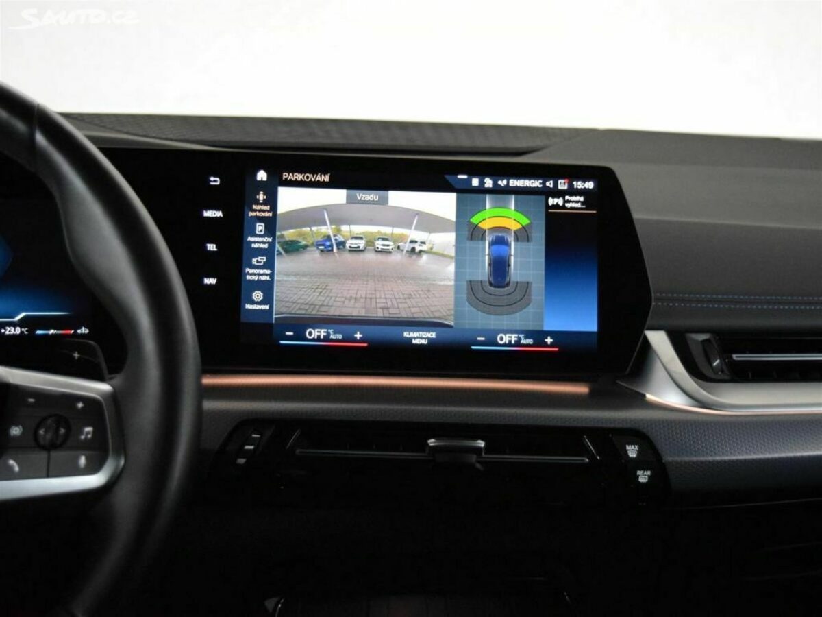 Fotografie vozu - klik pro zvětšení