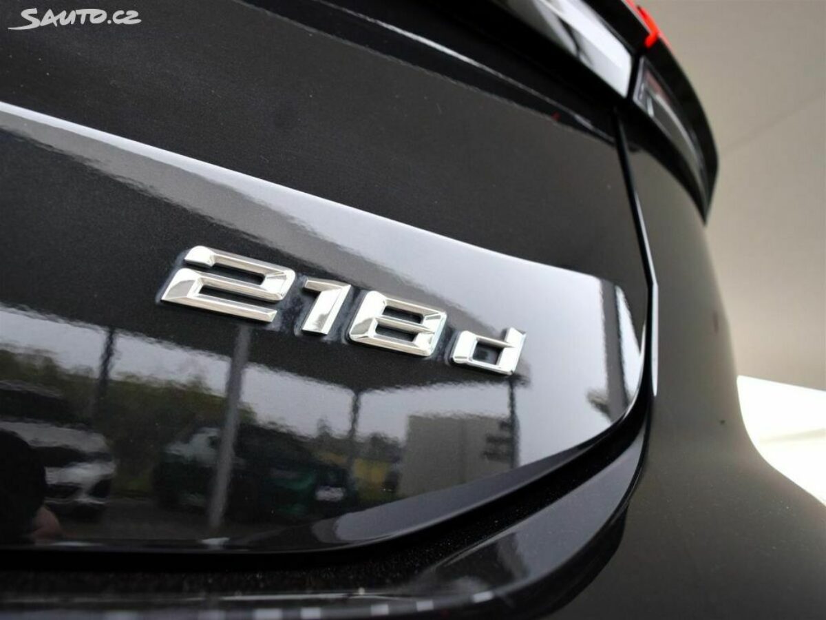 Fotografie vozu - klik pro zvětšení