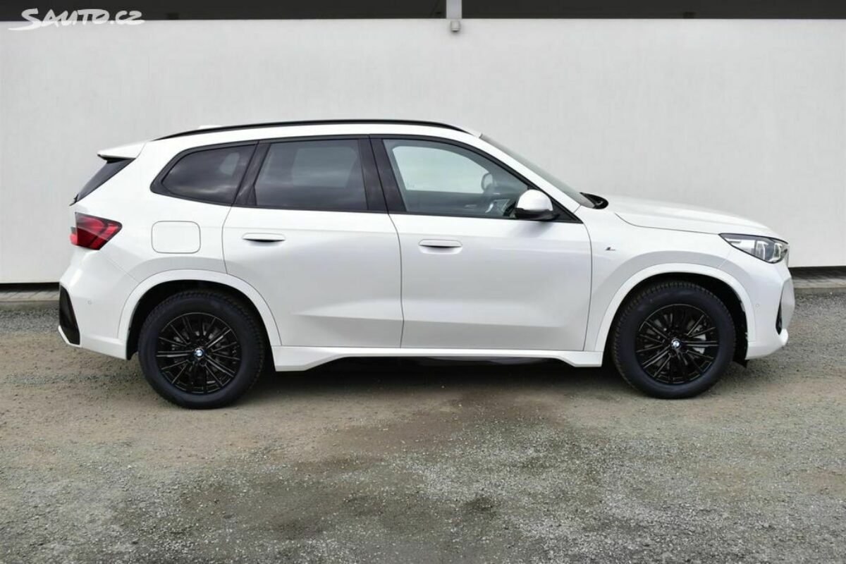 Fotografie vozu - klik pro zvětšení