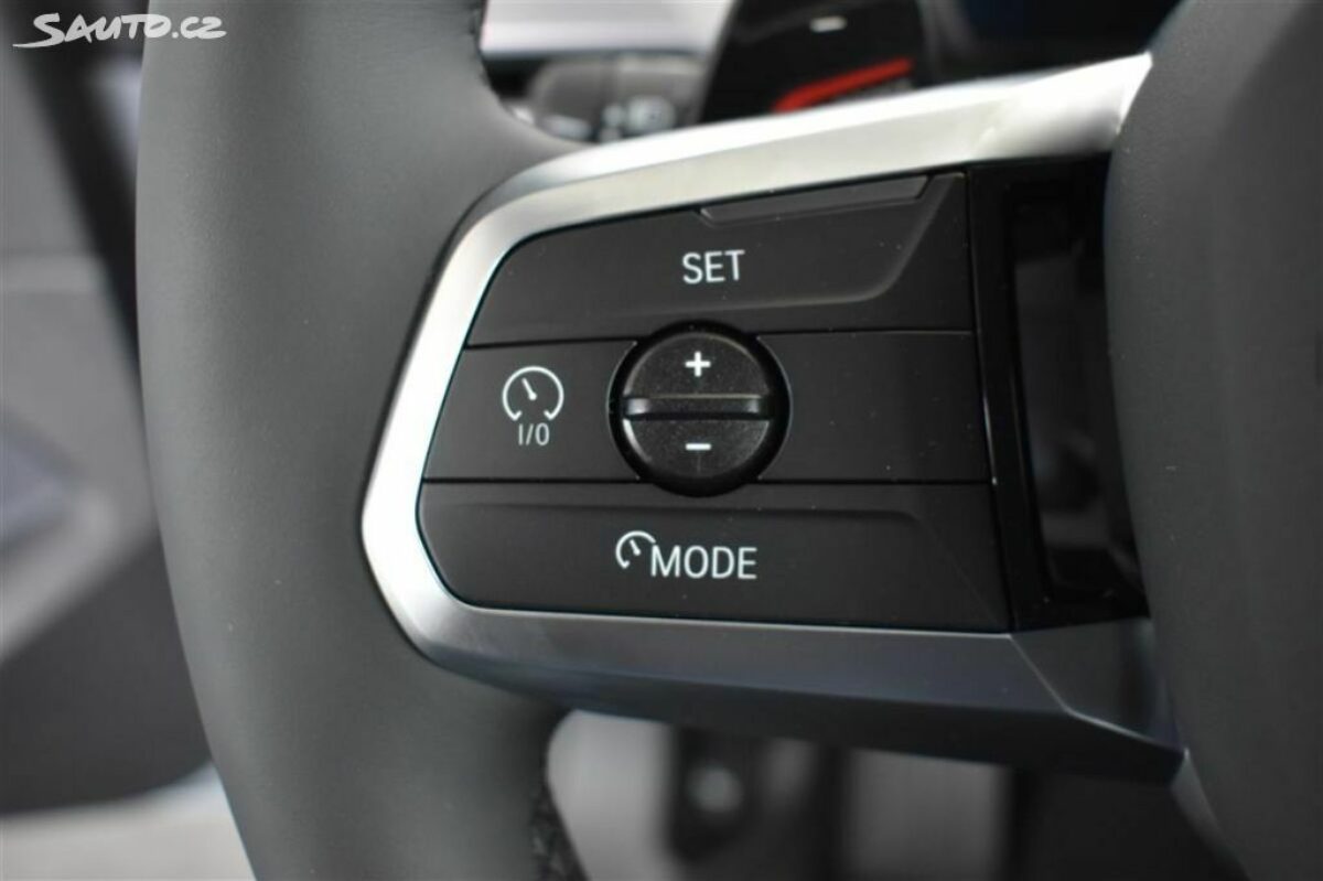 Fotografie vozu - klik pro zvětšení