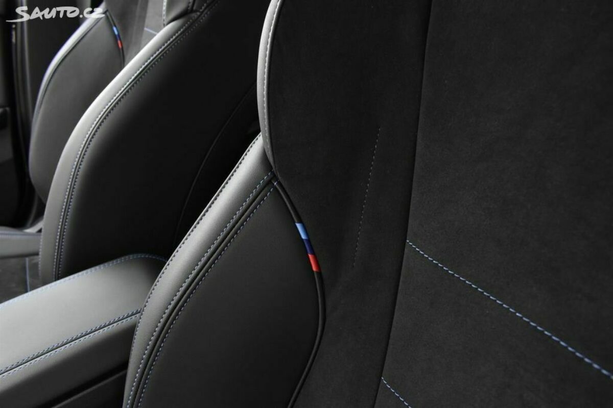 Fotografie vozu - klik pro zvětšení