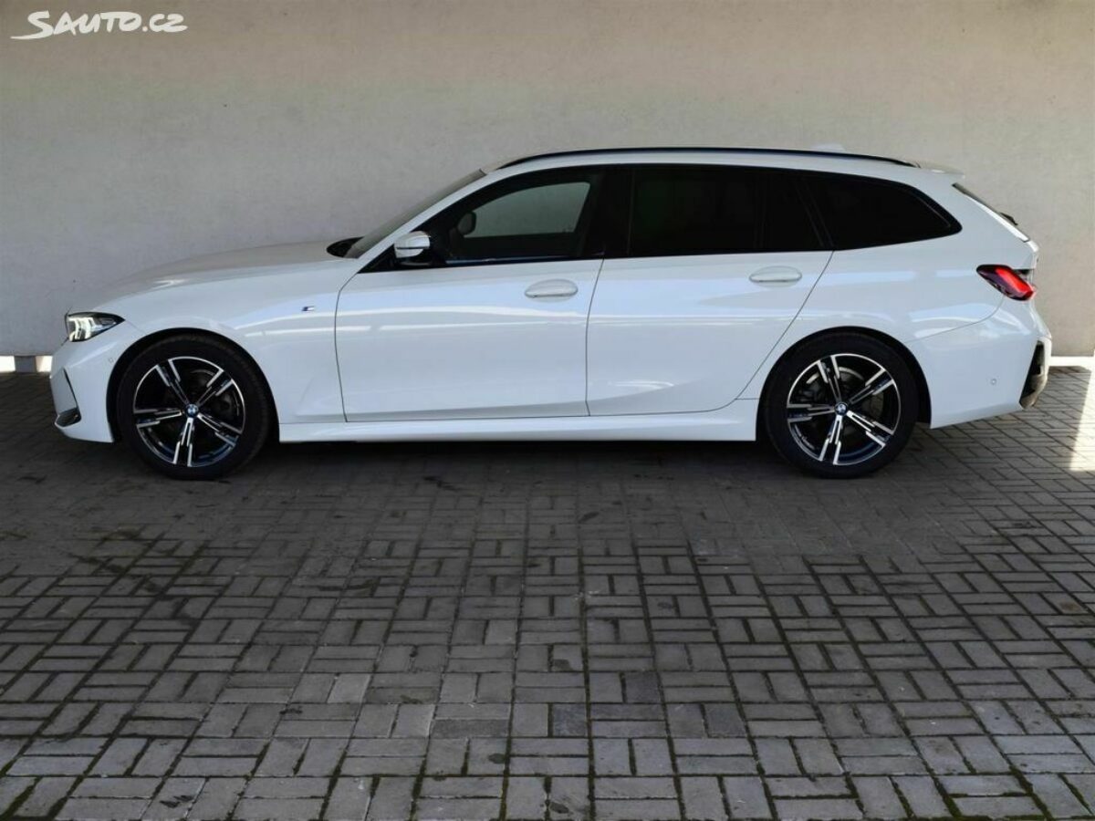 Fotografie vozu - klik pro zvětšení