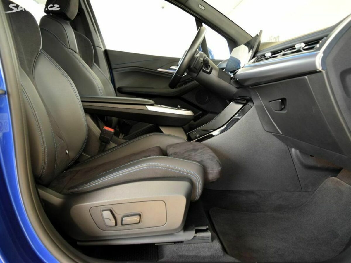 Fotografie vozu - klik pro zvětšení